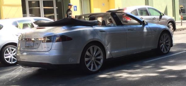 Седан Tesla Model S